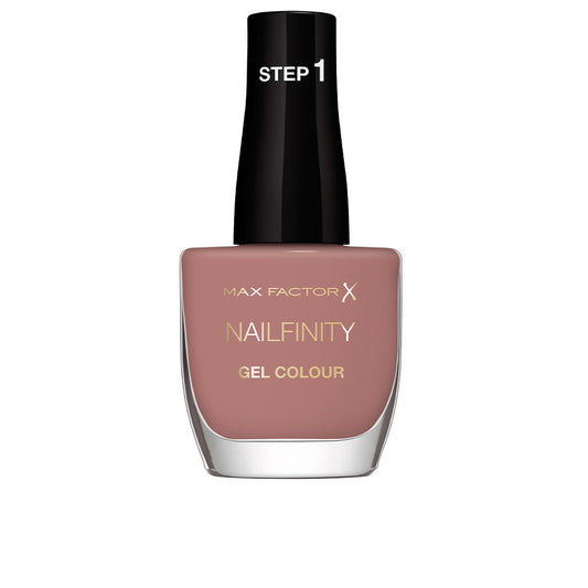 Max Factor Nailfinity #215-Standing Ovation - Salevare.com